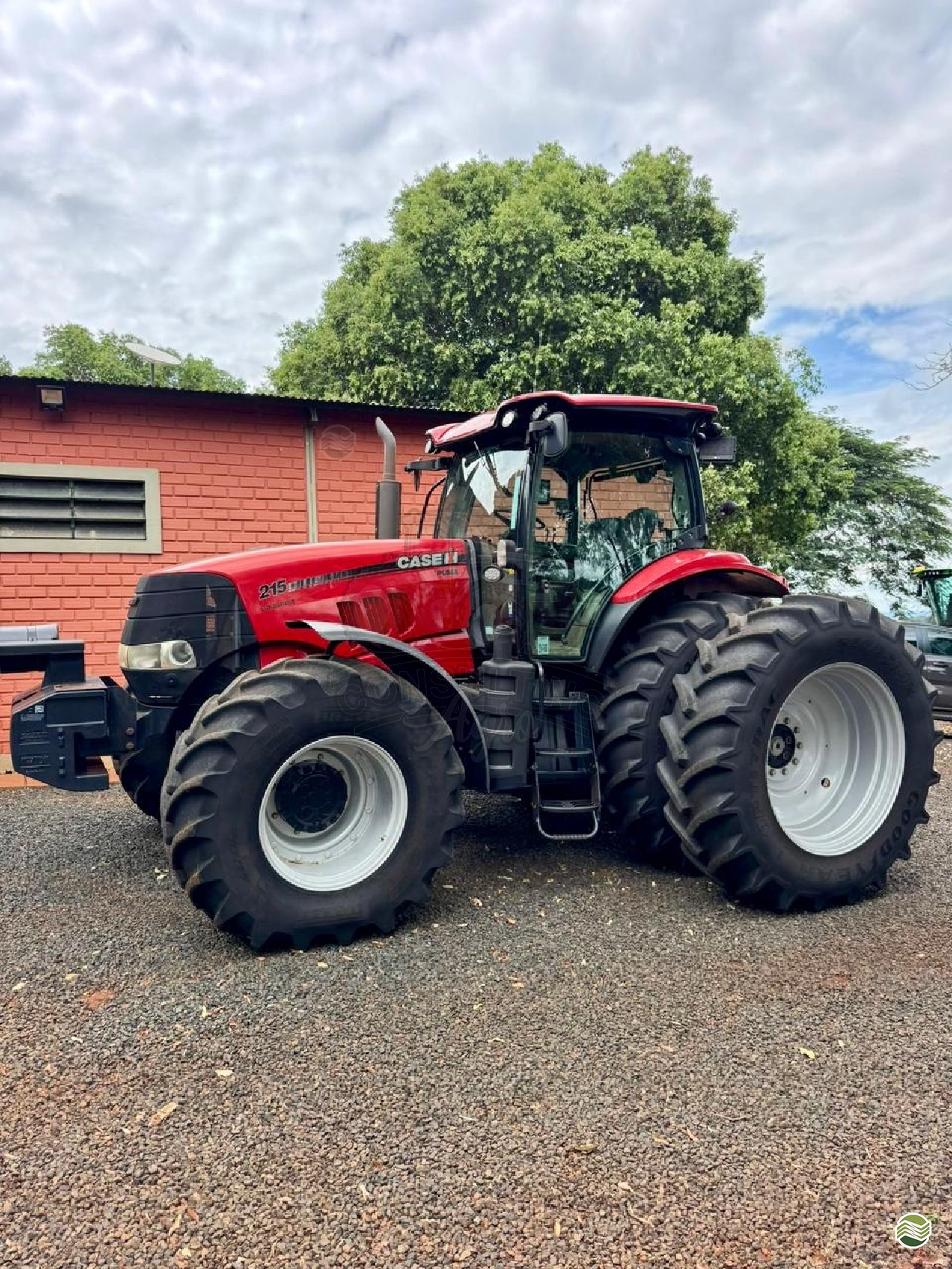 TRATOR CASE PUMA 215 Tração 4x4 Consulting Agro ITUVERAVA SÃO PAULO SP